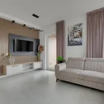 Διαμέρισμα Seaside Haven Prostywynajem Rooftop Terrace And Parking *